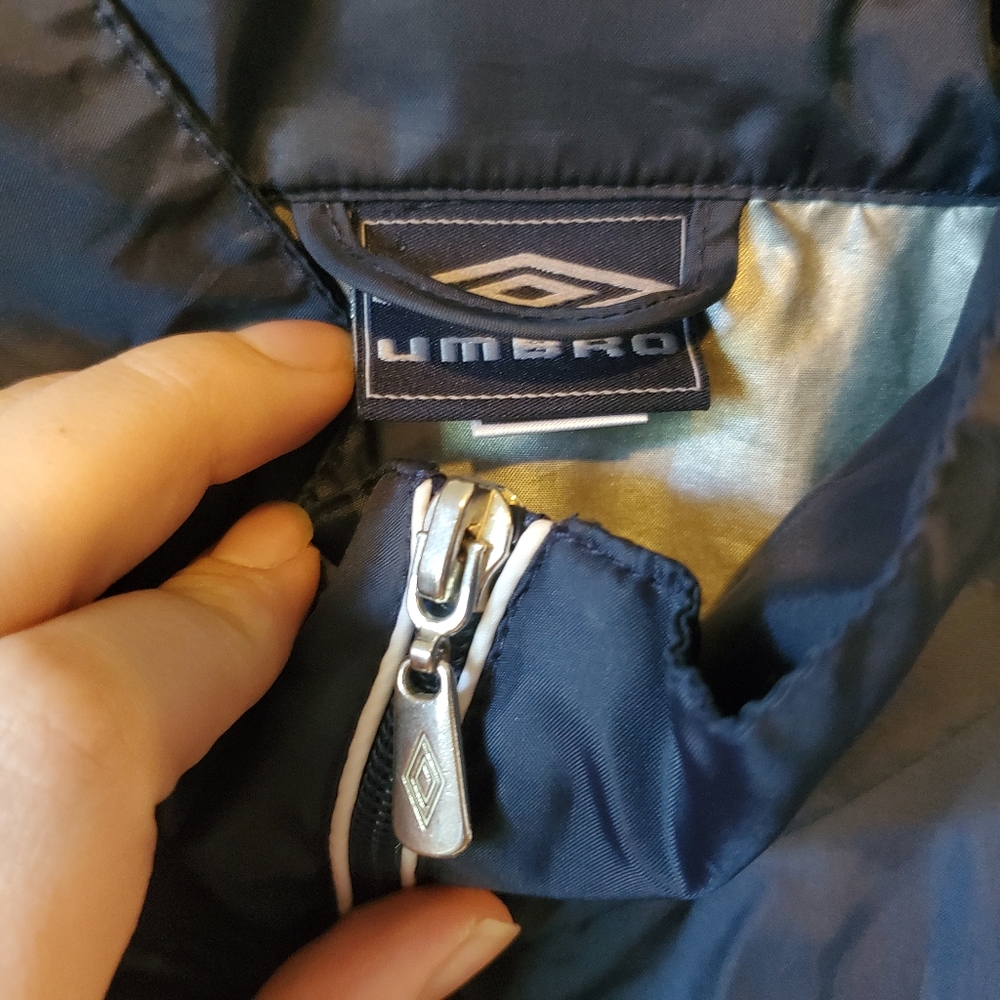Vintage Umbro Windbreaker Jacket w/ Hood - Picture 3 of 6